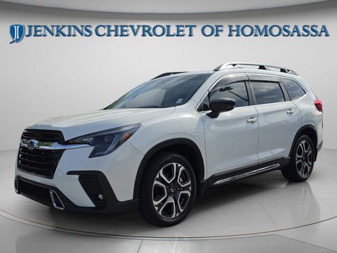 Used 2025 Subaru Ascent Touring w/ Popular Package #1 image 11