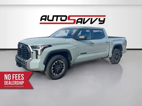 Used 2025 Toyota Tundra SR5 w/ TRD Off-Road Package AWD/4WD image 3