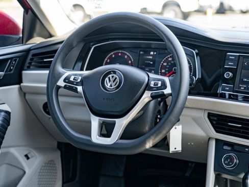Used 2019 Volkswagen Jetta S FWD image 19