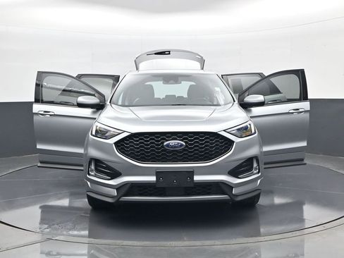 Used 2022 Ford Edge ST-Line w/ Class II Trailer Tow Package AWD/4WD image 31