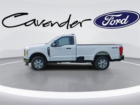New 2025 Ford F350 XLT image 27