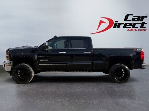 Used 2019 Chevrolet Silverado 2500 LTZ w/ Duramax Plus Package image 3