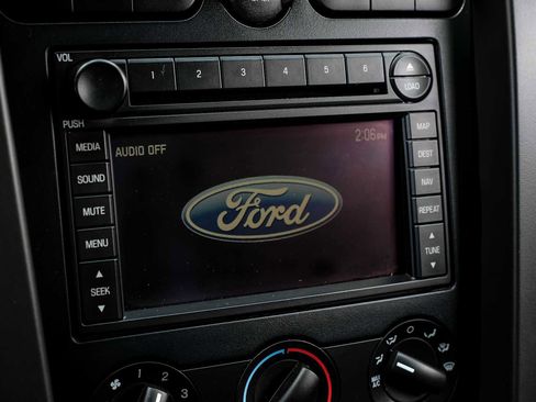 Used 2007 Ford Mustang Shelby GT500 RWD image 22