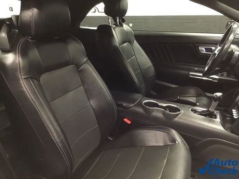 Used 2019 Ford Mustang GT Premium image 36