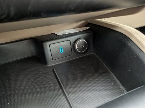 Used 2020 Ford Escape SE FWD image 8