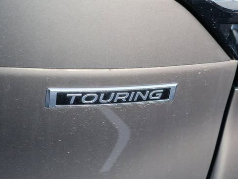 Used 2025 Subaru Forester Touring image 16