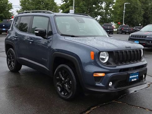 Certified 2023 Jeep Renegade Altitude w/ Convenience Group I AWD/4WD image 2