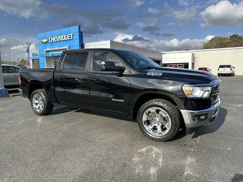 Used 2021 RAM 1500 Big Horn AWD/4WD image 1