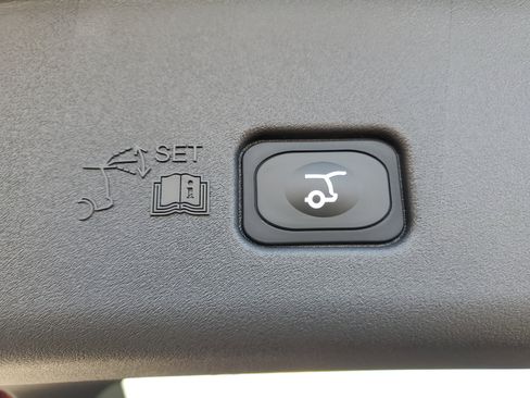 New 2026 Lincoln Nautilus Reserve w/ Jet Appearance Package AWD/4WD image 34