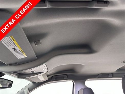 Used 2018 Chevrolet Silverado 1500 LT w/ LT Eassist Package image 19