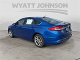 Used 2017 Ford Fusion SE image 3