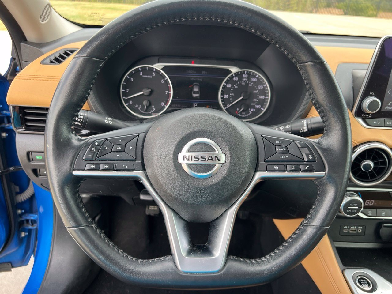 Used 2023 Nissan Sentra SV w/ SV Premium Package FWD image 6