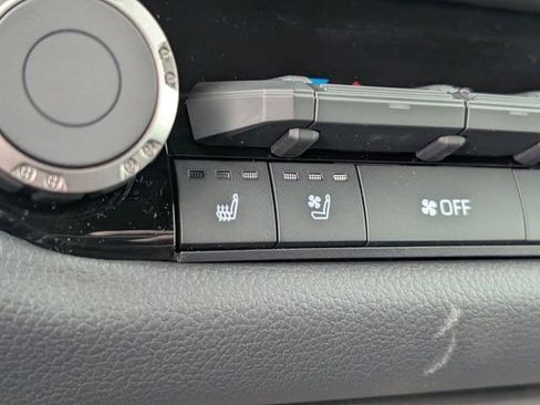 New 2026 Toyota Tundra Limited image 14