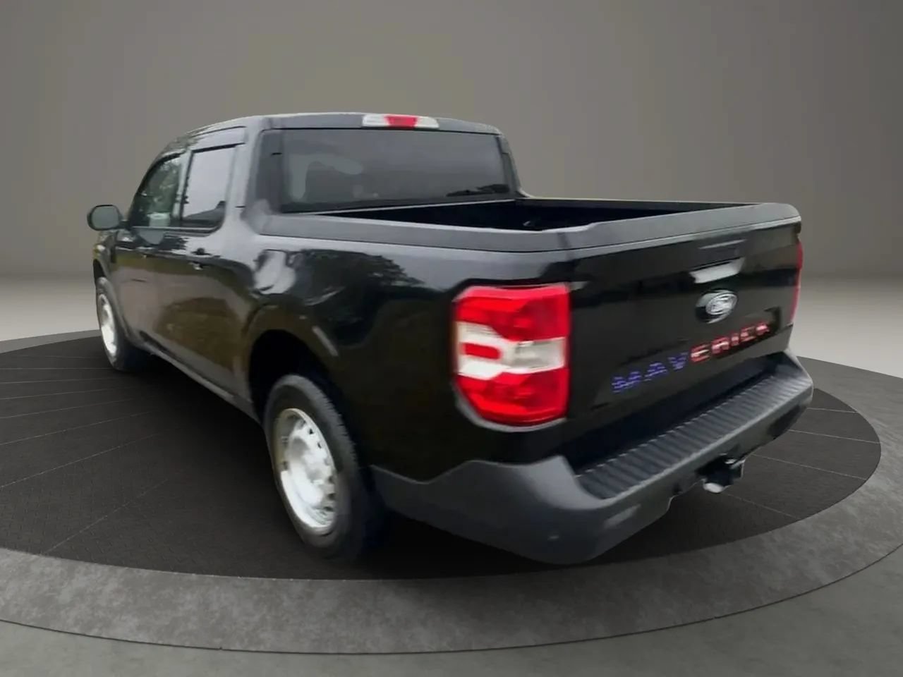 Used 2026 Ford Maverick XL AWD/4WD image 4