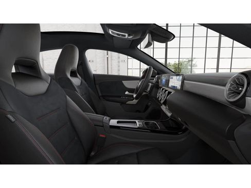 Used 2026 Mercedes-Benz CLA 250 image 3