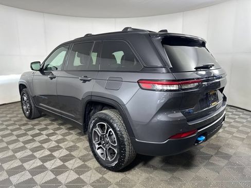 Used 2022 Jeep Grand Cherokee Trailhawk AWD/4WD image 6