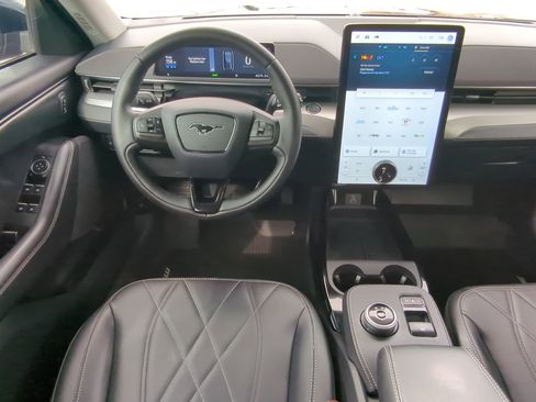 Used 2021 Ford Mustang Mach-E Select image 14