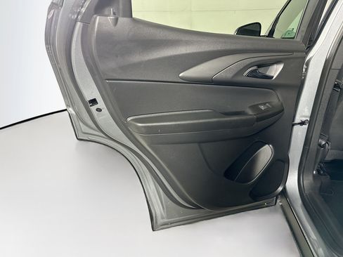 Used 2024 Chevrolet TrailBlazer RS FWD image 25