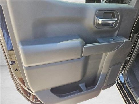Used 2024 Chevrolet Silverado 1500 Custom RWD image 12