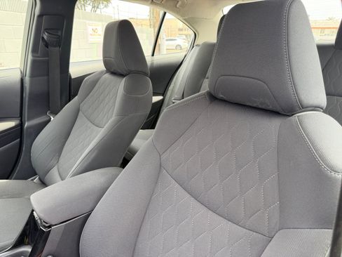 Used 2020 Toyota Corolla LE w/ Carpet Mat Package (TMS) FWD image 18