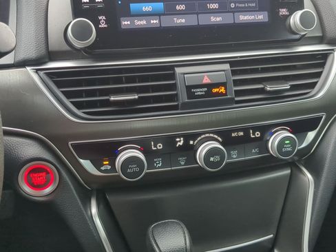 Used 2021 Honda Accord LX image 17