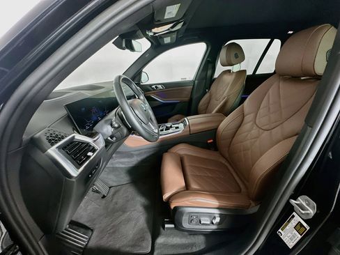 Used 2026 BMW X5 sDrive40i RWD image 13