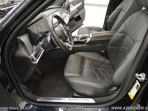 Used 2023 BMW 740i RWD image 17