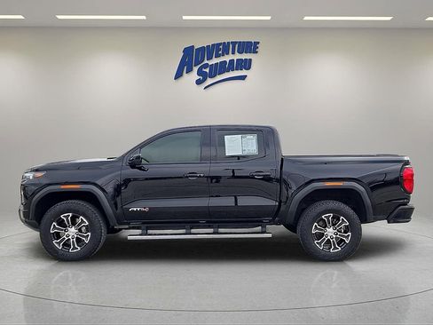 Used 2024 GMC Canyon AT4 w/ AT4 Premium Package image 4