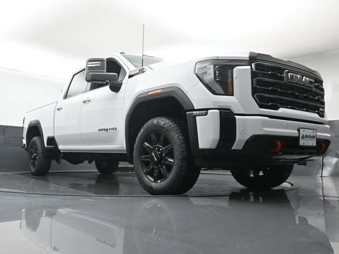 New 2026 GMC Sierra 2500 AT4 w/ Technology Package image 28