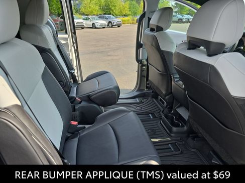 Certified 2025 Toyota Sienna XSE AWD/4WD image 15