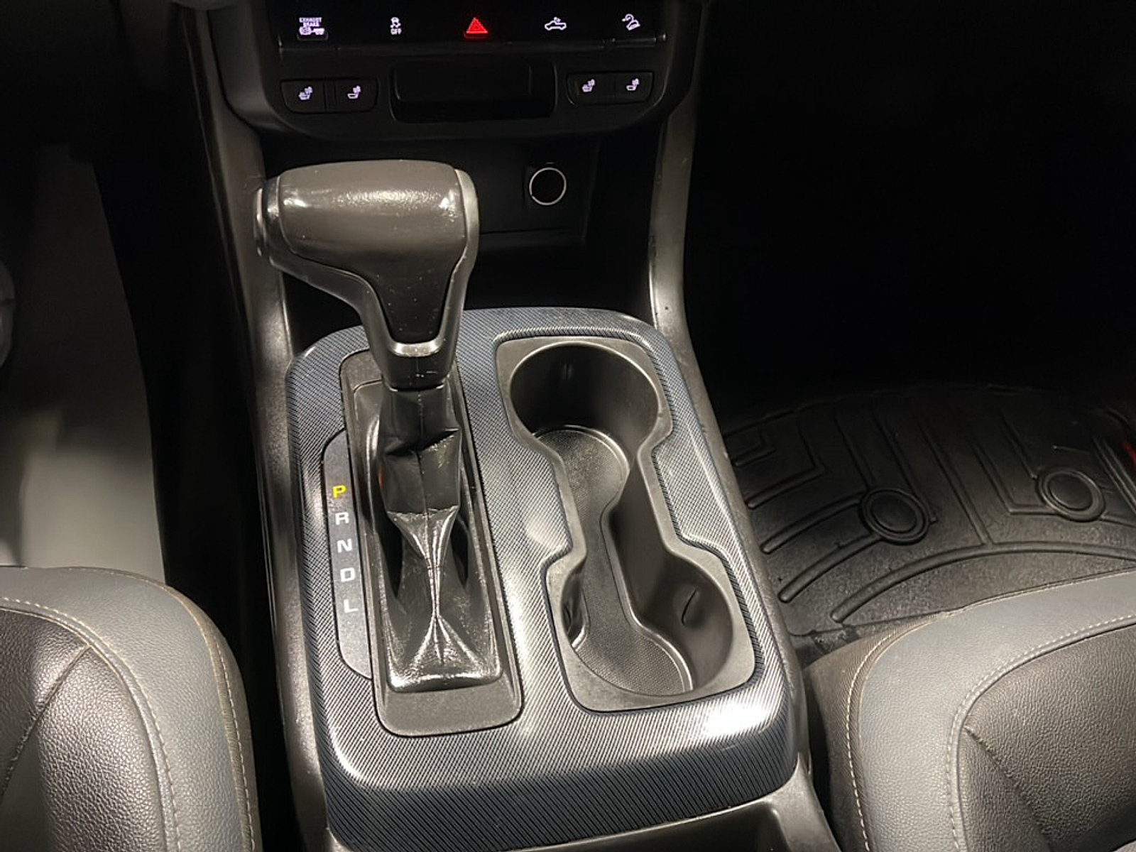 Used 2017 Chevrolet Colorado Z71 AWD/4WD image 11
