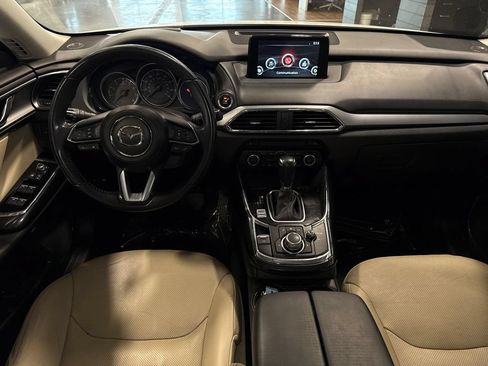 Used 2018 MAZDA CX-9 Touring w/ Touring Premium Package AWD/4WD image 11