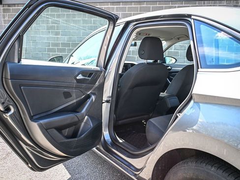 Used 2021 Volkswagen Jetta S image 13