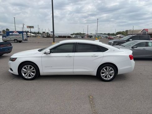 Used 2018 Chevrolet Impala LT FWD image 3