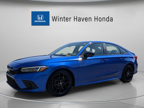 Used 2024 Honda Civic Sport image 2