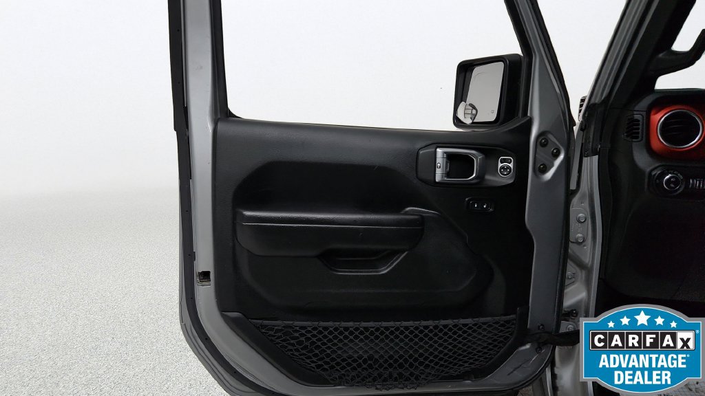 Used 2020 Jeep Gladiator Rubicon AWD/4WD image 25