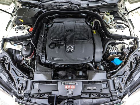 Used 2016 Mercedes-Benz E 350 4MATIC Sedan image 18