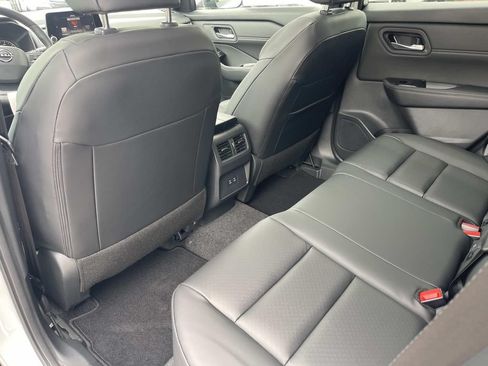 New 2026 Nissan Rogue Dark Armor FWD image 19