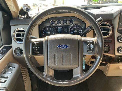Used 2013 Ford F250 Lariat w/ Lariat Interior Pkg AWD/4WD image 27