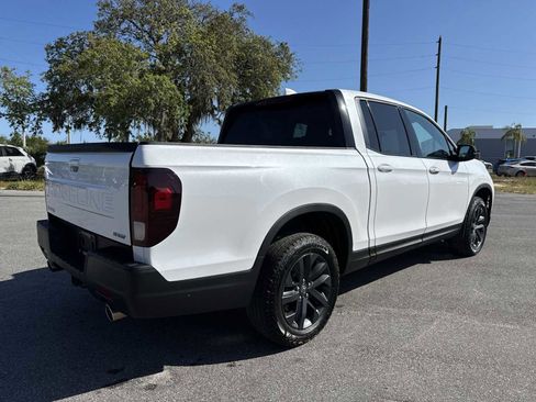 Used 2025 Honda Ridgeline Sport image 6