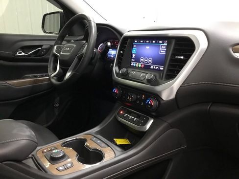 Used 2023 GMC Acadia SLE w/ Driver Convenience Package image 23