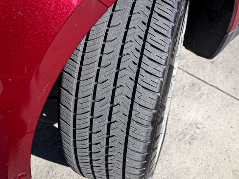 Used 2017 Land Rover Range Rover Sport HSE image 12