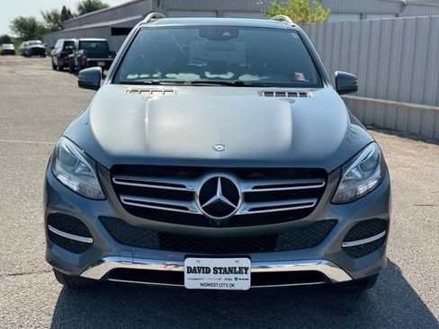 Used 2017 Mercedes-Benz GLE 350 4MATIC image 2
