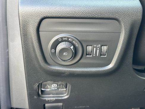 New 2026 Jeep Grand Cherokee Limited image 12