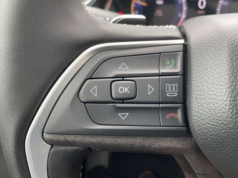 New 2025 Jeep Grand Cherokee L Limited w/ Black Appearance Package image 30