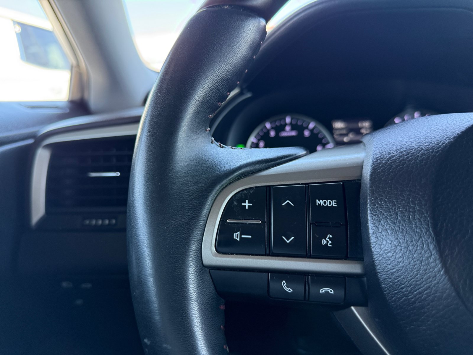 Used 2019 Lexus RX 350 FWD w/ Navigation Package image 19