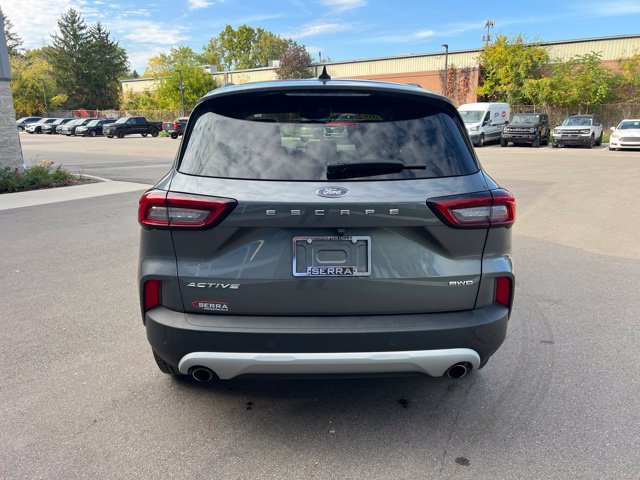 Used 2024 Ford Escape Active w/ Tech Pack #2 AWD/4WD image 6