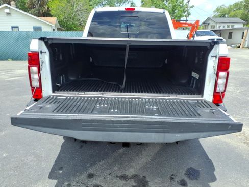 Used 2021 Ford F250 Lariat w/ Lariat Value Package AWD/4WD image 18