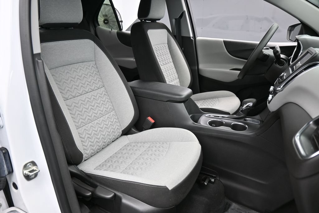 Used 2024 Chevrolet Equinox LS w/ LS Convenience Package FWD image 44