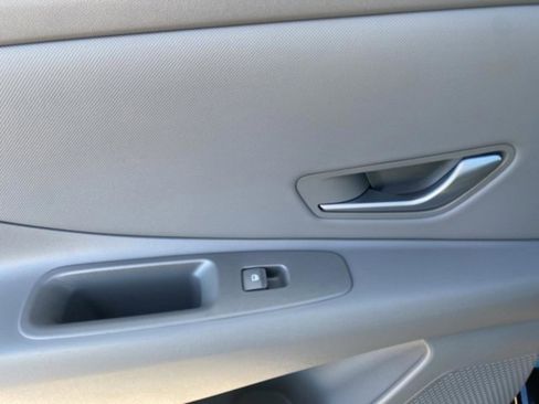 New 2026 Hyundai Elantra Sport image 24